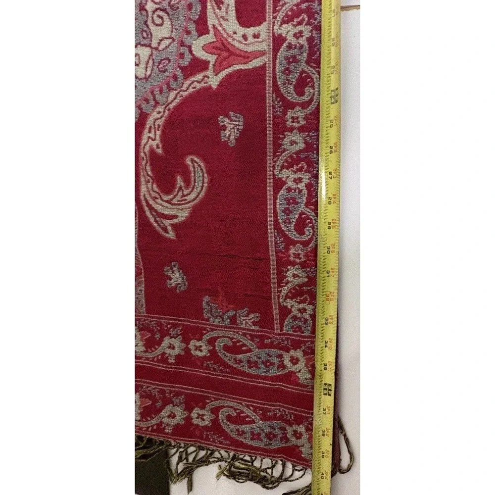 Forever 21 Maroon Paisley Pashmina Shawl Scarf Wrap Fringe Boho Burgundy